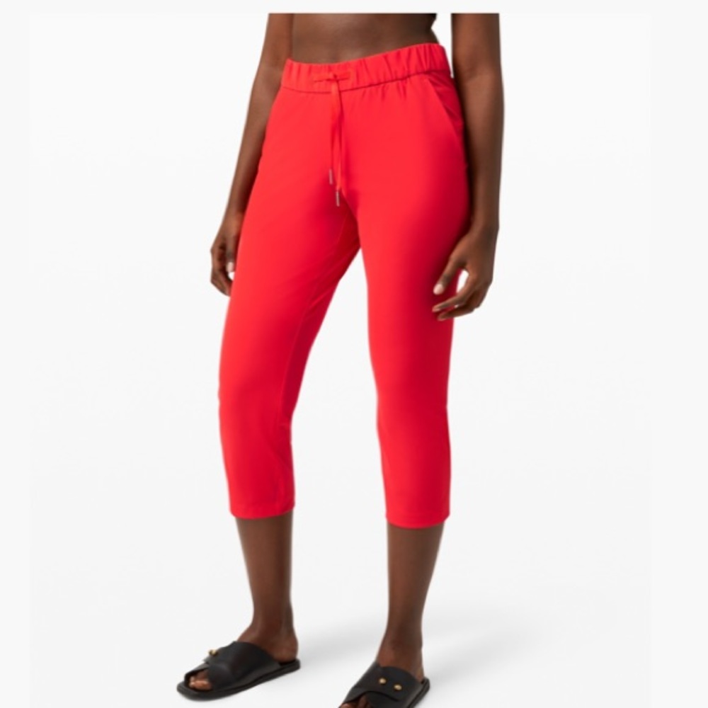 Lululemon On the Fly Crop 23”